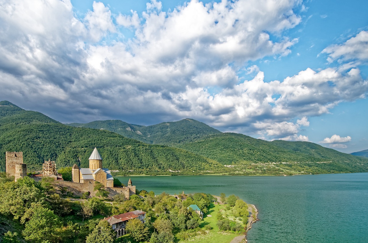 Ananuri Castle